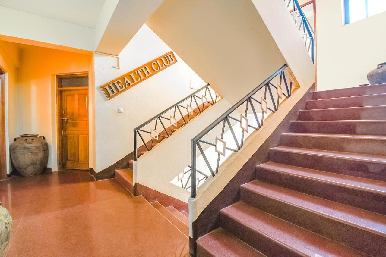 Fabhotel Prime Tanjo Highland With Pool - 500M From Calangute Beach Candolim Luaran gambar